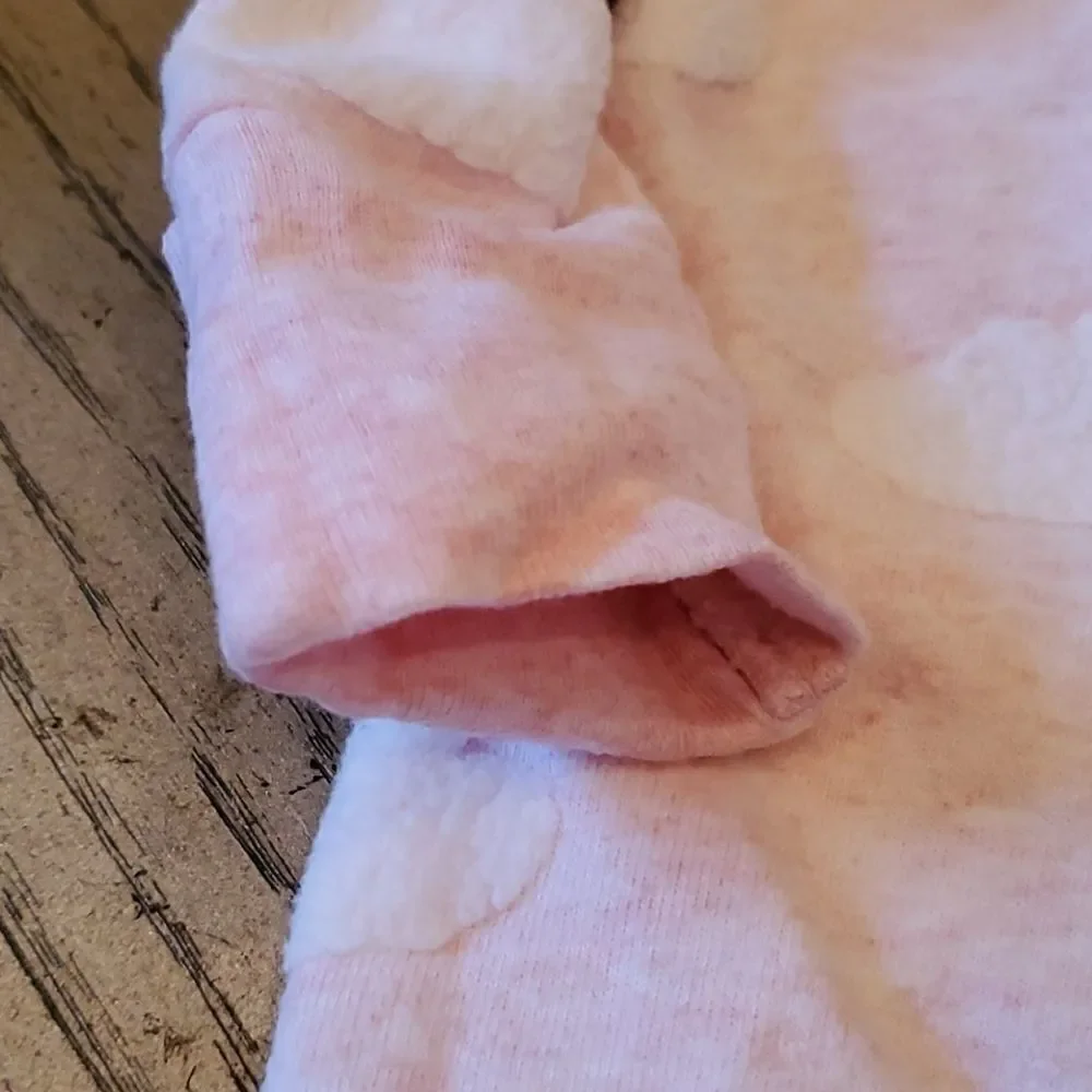 3-6 month baby Gap footed and mitted onsie.